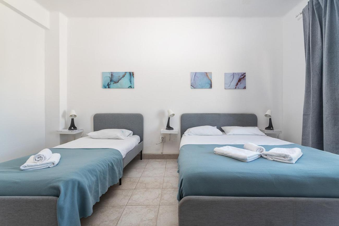 Blife Marya Private Rooms - Airport Stay Фаро Екстериор снимка